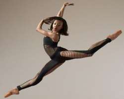 Zoe is trained in various dance forms especially ballet.